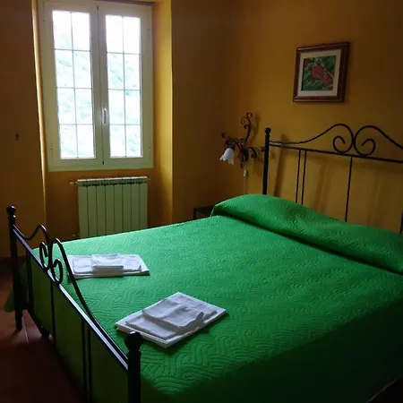 Oleandro Apartment Montale (Liguria)
