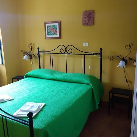 Oleandro Apartment Montale (Liguria)